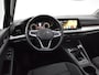 Volkswagen Golf 1.0 Tsi 110pk Life · Apple/Android Car Play · Navi · P-Sensoren · ACC · Sfeerverlichting · 16'' Inch · Garantie t/m 21-06-2027 of 100.000km