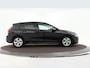 Volkswagen Golf 1.0 Tsi 110pk Life · Apple/Android Car Play · Navi · P-Sensoren · ACC · Sfeerverlichting · 16'' Inch · Garantie t/m 21-06-2027 of 100.000km