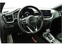 Kia ProCeed 1.5 T-GDi GT-Line Apple Carplay/Android Auto - Cruise Control - Dodehoekdetectie - Navigatie - Stuur/Stoelverwarming - Fabrieksgarantie tot 06-2031