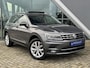Volkswagen Tiguan 2.0 TSI 4Motion Highline 180pk Panoramadak / Elek. Trekhaak / Stuur-Stoelverwarming