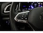 Volkswagen T-Roc R-Line 1.5 TSI 150pk DSG Automaat Trekhaak, Adaptive cruise control, Achteruitrijcamera, Navigatie, Stoelverwarming, Sportonderstel