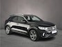 Volkswagen T-Roc R-Line 1.5 TSI 150pk DSG Automaat Trekhaak, Adaptive cruise control, Achteruitrijcamera, Navigatie, Stoelverwarming, Sportonderstel