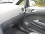 Opel Corsa dealer ondh/stoel en stuur ve 1.4-16V Cosmo