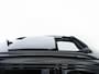 Volkswagen T-Roc R-Line Edition 1.5 TSI 150pk DSG | Panoramadak | Black Style | Keyless | Side-Assist | 19" velgen | Stoel + Stuurverwarming |