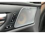 Volvo V60 T8 Twin Engine AWD Inscription | Trekhaak | Bowers & Wilkins | Geventileerd Leder | Panoramadak | Elektrisch Verstelbare Stoelen incl. Geheugen | Apple Carplay/ Android Auto | Parkeercamera | DAB+
