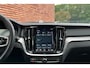 Volvo V60 T8 Twin Engine AWD Inscription | Trekhaak | Bowers & Wilkins | Geventileerd Leder | Panoramadak | Elektrisch Verstelbare Stoelen incl. Geheugen | Apple Carplay/ Android Auto | Parkeercamera | DAB+