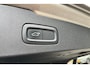 Volvo V60 T8 Twin Engine AWD Inscription | Trekhaak | Bowers & Wilkins | Geventileerd Leder | Panoramadak | Elektrisch Verstelbare Stoelen incl. Geheugen | Apple Carplay/ Android Auto | Parkeercamera | DAB+