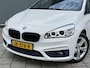 BMW 2-Serie Active Tourer BWJ 2016 | 218i 136PK Sport | NWE APK | CLIMA | SPORTSTOELEN | NAVI | CRUISE | PDC | ZWARTE HEMEL |