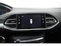 Peugeot 308 BWJ 2021 / 1.2 PT 111 PK Active Pack | TREKHAAK | VIRT COCKPIT | CLIMA | CARPLAY | NAVI | CRISE | DAB | LICHTMETAAL |