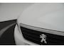 Peugeot 308 BWJ 2021 / 1.2 PT 111 PK Active Pack | TREKHAAK | VIRT COCKPIT | CLIMA | CARPLAY | NAVI | CRISE | DAB | LICHTMETAAL |