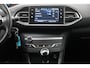 Peugeot 308 BWJ 2021 / 1.2 PT 111 PK Active Pack | TREKHAAK | VIRT COCKPIT | CLIMA | CARPLAY | NAVI | CRISE | DAB | LICHTMETAAL |