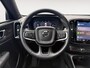 Volvo XC40 2.0 B4 Plus Dark | Keyless Entry | Stoelverwarming | Elektrische kofferklep | Adaptieve Cruise Control |
