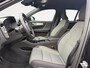 Volvo XC40 2.0 B4 Plus Dark | Keyless Entry | Stoelverwarming | Elektrische kofferklep | Adaptieve Cruise Control |