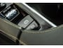 Volvo XC90 2.0 T8 Recharge AWD R-Design Led I Blind Spot I 20 Inch I Parkeersensoren I Camera I Stoel,stuur & achterbankverwarming
