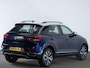 Volkswagen T-Roc Style 1.5 TSI 150pk DSG | Navigatie | Side-Assist | Adaptieve Cruise Control | Trekhaak | Stoelverwarming |