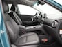 Hyundai Kona Electric EV Premium 64 kWh | Vaste trekhaak | Navigatie | Lederen bekleding | Electr.voorstoelen | Apple Carplay | Parkeersensoren voor en achter |