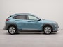 Hyundai Kona Electric EV Premium 64 kWh | Vaste trekhaak | Navigatie | Lederen bekleding | Electr.voorstoelen | Apple Carplay | Parkeersensoren voor en achter |