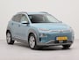 Hyundai Kona Electric EV Premium 64 kWh | Vaste trekhaak | Navigatie | Lederen bekleding | Electr.voorstoelen | Apple Carplay | Parkeersensoren voor en achter |