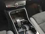 Volvo XC40 Recharge Ultimate 70 kWh | Audio installatie premium | Cruise control adaptief met Stop&Go en stuurhulp | Draadloze telefoonlader