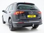 Volkswagen Tiguan 1.4 TSI eHybrid Elegance | Panoramadak | Massage | Trekhaak | Adaptive Cruise | Camera | Carplay