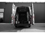 Volkswagen Crafter 35 2.0 TDI L3H3 Exclusive | 177 pk Automaat | Digitaal Display | BPM Vrij | Exclusive | Led | Camera | Bijrijdersbank