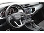 Audi Q3 35 TFSI 3x S-Line | Panoramadak | SONOS | Blackoptik | Dodehoek | Dealer onderhouden | Apple carplay | Elektrische stoelen