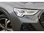 Audi Q3 35 TFSI 3x S-Line | Panoramadak | SONOS | Blackoptik | Dodehoek | Dealer onderhouden | Apple carplay | Elektrische stoelen