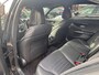 Mercedes-Benz C-klasse 180 AMG Line, Panoramadak, Lederen bekleding, Blindspot, Sfeerverlichting