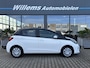Toyota Yaris 1.5 Hybrid Trend Bi-Tone Cruise Control, Climate Control & Camera