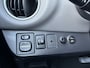 Toyota Yaris 1.5 Hybrid Trend Bi-Tone Cruise Control, Climate Control & Camera