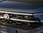 Volkswagen T-Roc 1.5TSi 150pk R-Line Black Style Edition | Pano | Navi | App-connect | LED Plus | 19" LMV Black | Nw.prijs € 55.660,-!