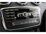 Mercedes-Benz A-klasse 200 AMG | Leder | Navi | Stl. Verw. | PDC v/a |