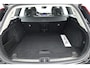 Volvo V60 Cross Country 2.0 B5 AWD Pro | Full Option | Pano | Massage | B&W audio | Ventilatie | HUD | Trekhaak