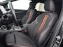 BMW 1-Serie 118i Sport Line | Panoramadak | Stoelverwarming | Carplay | Sportstoelen | Camera | Park Assist | Sfeerverlichting | Climate control | Live Cockpit