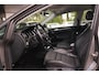 Volkswagen Golf Variant 1.6 TDI Connected Series/Massage/Trekhaak/Carplay/Camera/PDC