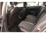 Volkswagen Golf Variant 1.6 TDI Connected Series/Massage/Trekhaak/Carplay/Camera/PDC