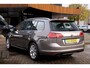 Volkswagen Golf Variant 1.6 TDI Connected Series/Massage/Trekhaak/Carplay/Camera/PDC
