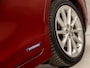 Lexus CT 200h Sport Automaat (NAVIGATIE, CLIMATE, CAMERA, ALCANTARA, GETINT GLAS, SPORTSTOELEN, STOELVERWARMING, KEYLESS, CRUISE, NIEUWE APK, NIEUWSTAAT)