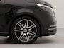 Mercedes-Benz V-klasse 300d Extra Lang Avantgarde Edition 8 pers | Navigatie | Voorstoelen Verwarmd | Parkeersensoren Voor én Achter | Achteruitrijcamera | Burmester Audiosysteem | Cruise Control | DAB | Dodehoekdetectie | Lane Assist | Schuifdeuren Links