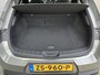 Lexus UX 250h First Edition / Navigatie / Alcantara / Camera / Parkeersensoren V+A / Climate controle / **