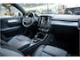 Volvo XC40 1.5 T2 Business Pro Aut.8 ** Panodak ** Camera ** 19inch ** Winter-line NAP!!