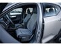 Volvo XC40 1.5 T2 Business Pro Aut.8 ** Panodak ** Camera ** 19inch ** Winter-line NAP!!