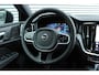 Volvo V60 T6 Plug-in hybrid AWD Plus Dark | Black Edition | Panoramadak | Visual Park Assist incl. 360 Graden Camera | Head-up Display | Elektrisch Verstelbare Voorstoelen Met Geheugen | Nappa Leder / Open Grid Textiel Bekleding | Stuurverwarming | Stoelverwarming | Achterbankverwarming | 19 Inch Lichtmetalen Velgen Hoogglans Zwart | Zwarte Grille | Zwarte Belettering Achterklep | BLIS | Keyless | Harman/Kardon | Elektrische Achterklep | Getint Glas Achter | Adaptieve Cruise Control | Pilot Assist