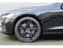 Volvo V60 T6 Plug-in hybrid AWD Plus Dark | Black Edition | Panoramadak | Visual Park Assist incl. 360 Graden Camera | Head-up Display | Elektrisch Verstelbare Voorstoelen Met Geheugen | Nappa Leder / Open Grid Textiel Bekleding | Stuurverwarming | Stoelverwarming | Achterbankverwarming | 19 Inch Lichtmetalen Velgen Hoogglans Zwart | Zwarte Grille | Zwarte Belettering Achterklep | BLIS | Keyless | Harman/Kardon | Elektrische Achterklep | Getint Glas Achter | Adaptieve Cruise Control | Pilot Assist