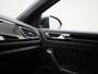 Volkswagen T-Roc 1.5 TSI R-Line 150 PK | Automaat | Trekhaak | Navigatie | Stoelverwarming | Achteruitrijcamera | ErgoActive-Bestuurdersstoel Met Massage | Digitale Cockpit