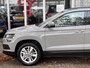 Skoda Karoq 1.0 TSI Pano Navi Apple CarPlay Cruise Nardogrey Boekjes Dealeronderhouden Nieuwe APK