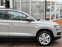Skoda Karoq 1.0 TSI Pano Navi Apple CarPlay Cruise Nardogrey Boekjes Dealeronderhouden Nieuwe APK