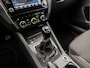 Skoda Octavia 2.0 TSI VRS 230Pk (APPLE CARPLAY, GROOT NAVI, KUIPSTOELEN, STOELVERWARMING, CAMERA, ADAPTIVE CRUISE, TREKHAAK, GETINT GLAS, KEYLESS, ALCANTARA, NIEUWSTAAT)