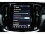 Volvo V60 T6 Plug-in hybrid AWD Essential | Stuurverwarming | Stoelverwarming | Achterbankverwarming | Adaptieve Cruise Control | Pilot Assist | BLIS | Lederen Bekleding | 19 Inch Lichtmetalen Velgen | Google Services |