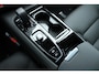 Volvo V60 T6 Plug-in hybrid AWD Essential | Stuurverwarming | Stoelverwarming | Achterbankverwarming | Adaptieve Cruise Control | Pilot Assist | BLIS | Lederen Bekleding | 19 Inch Lichtmetalen Velgen | Google Services |